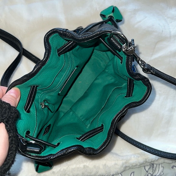 Coach Drawstring Crossbody Petal Bag Pebble Leather - Picture 3 of 3